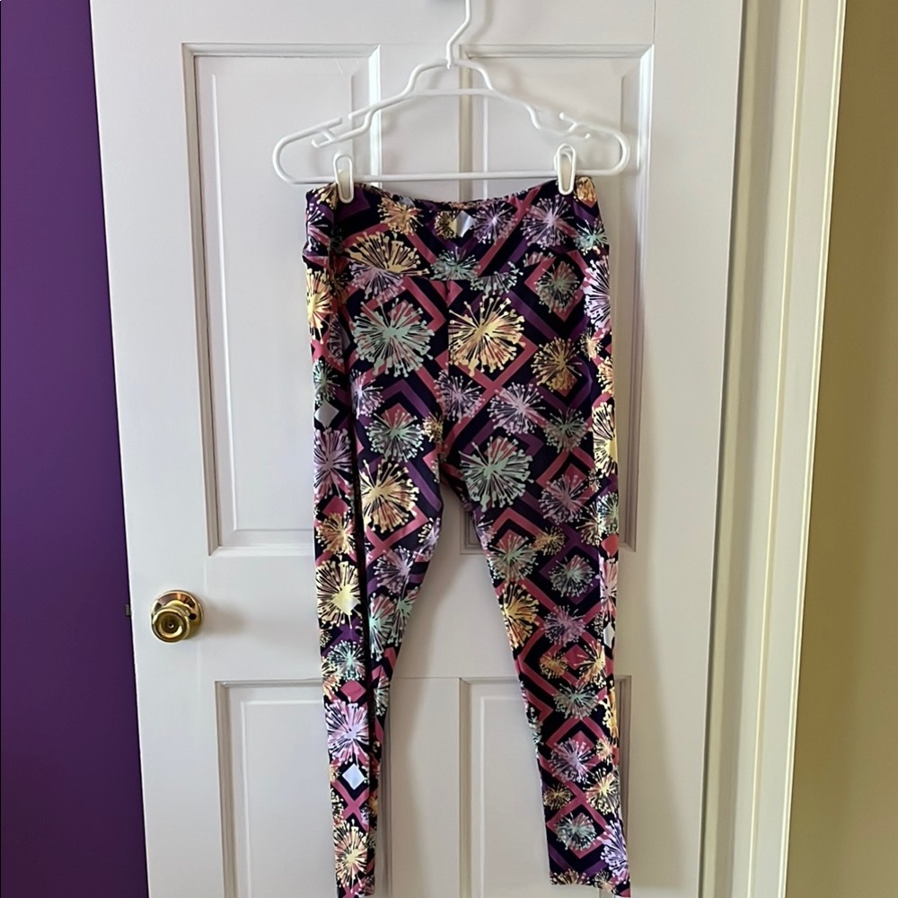 Patterned LuLaRoe Tall & Curvy
